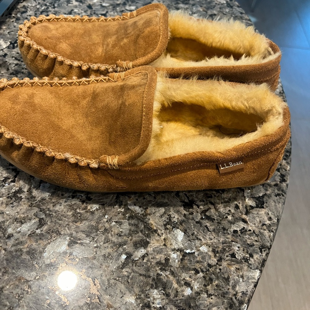 LLBean Men’s Wicked Good Slippers Venetian 10 medium 296508